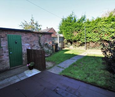 3 bedroom terraced house to rent - Photo 6