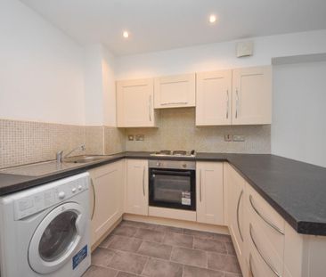 2 bed Apartment for Rent - Photo 3