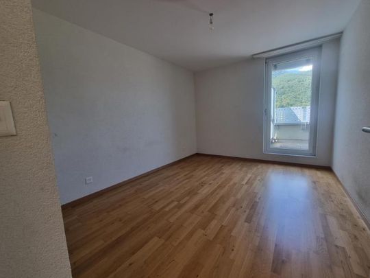 Appartement de 3 1/2 pièces en attique avec vue panoramique - Foto 1