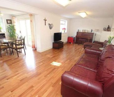 New Haw, Surrey, KT15 - Photo 1