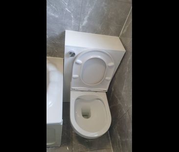 2 Bed End Terrace, Keedonwood Road, BR1 - Photo 3