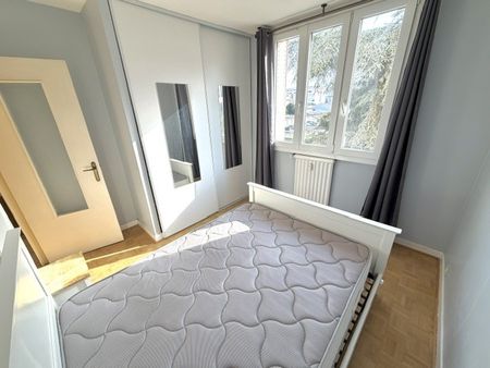 Location Appartement 4 pièces 62m² VILLEURBANNE 69100 - Photo 4