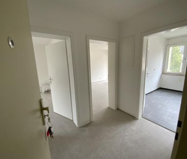 3-Zimmer-Wohnung mit Balkon in Bonn-Plittersdorf mieten - Photo 1