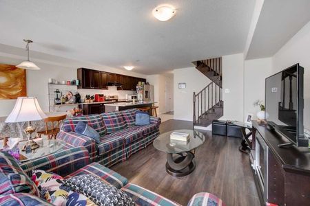 For Lease - 7722 Redbud Lane, Niagara Falls, Ontario - Photo 3