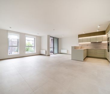 Appartement met twee slaapkamers in Liège - Photo 3