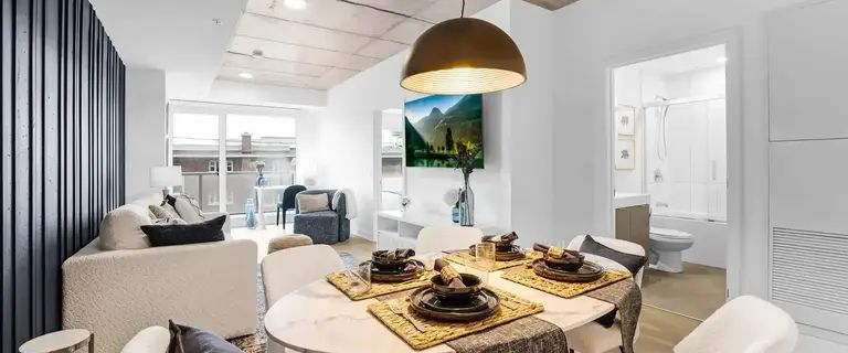 Carlton West | 1655 Carling Avenue, Ottawa - Photo 1