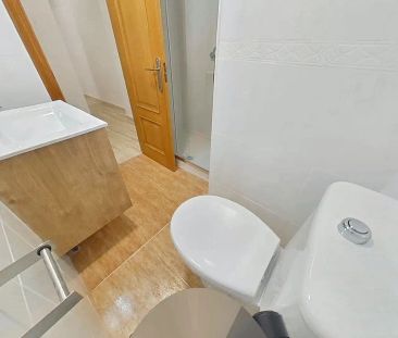 Piso de alquiler en Zona Avenida al Vedat - Photo 2
