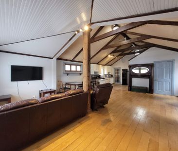 For Lease - 6522 Taylor Street, Niagara Falls, Ontario - Photo 2