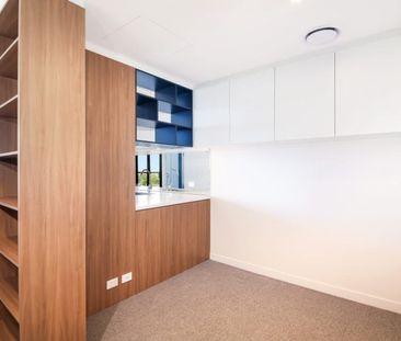 ONE BEDROOM APARTMENT WITH STUDY - Photo 5