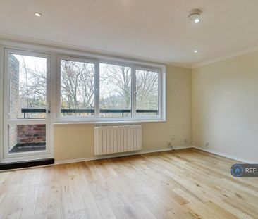 4 bedroom maisonette to rent - Photo 6