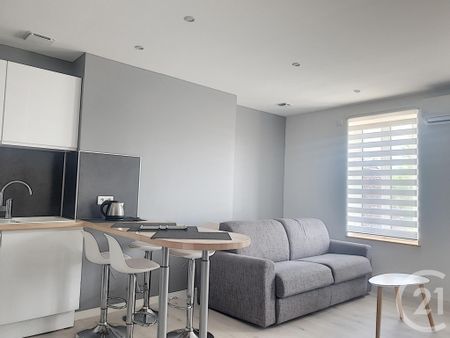 Location Appartement 2 pièces 37m² TROYES 10000 - Photo 2