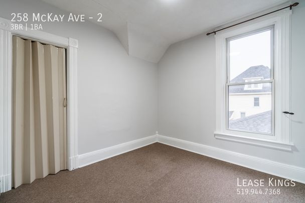 258 McKay Ave - Photo 1