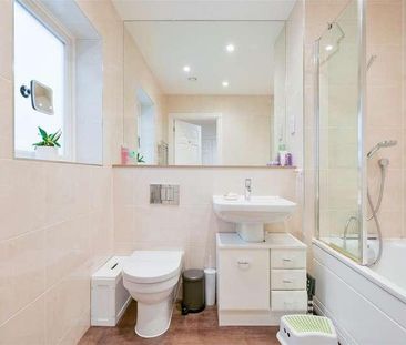 Glanville Way, Epsom, KT19 - Photo 5