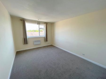 2 bedroom maisonette to rent - Photo 4