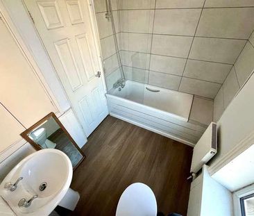 Chaster Street, Batley, WF17 - Photo 6