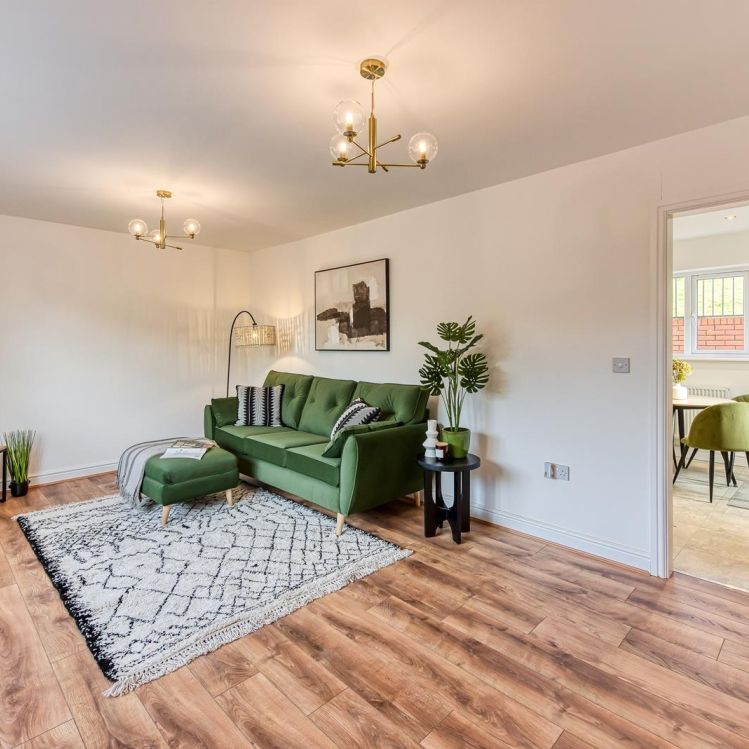 31 Auckland Road, Kingswinford - Photo 1