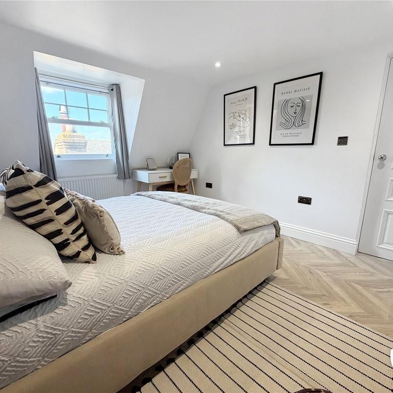 1 bedroom penthouse to rent - Photo 1