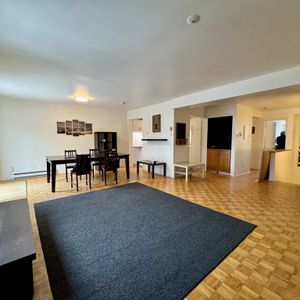 Ville-Marie - Superbe 4 1/2 Lumineux - Photo 3