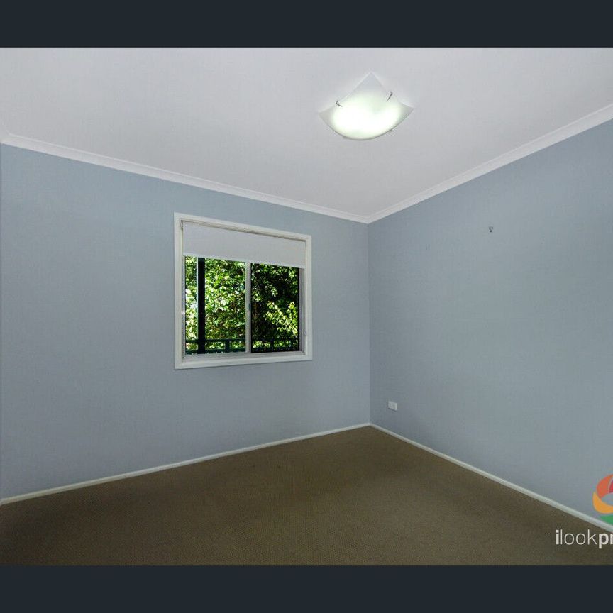 Beautifully presented family home - Photo 1