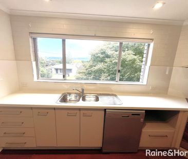 2/298 Illaroo Road, North Nowra, NSW 2541 - Photo 3