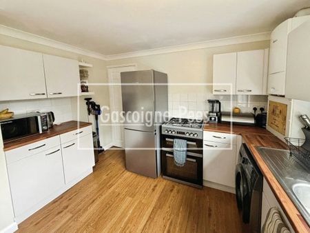 Hurtmore, Godalming - Photo 4