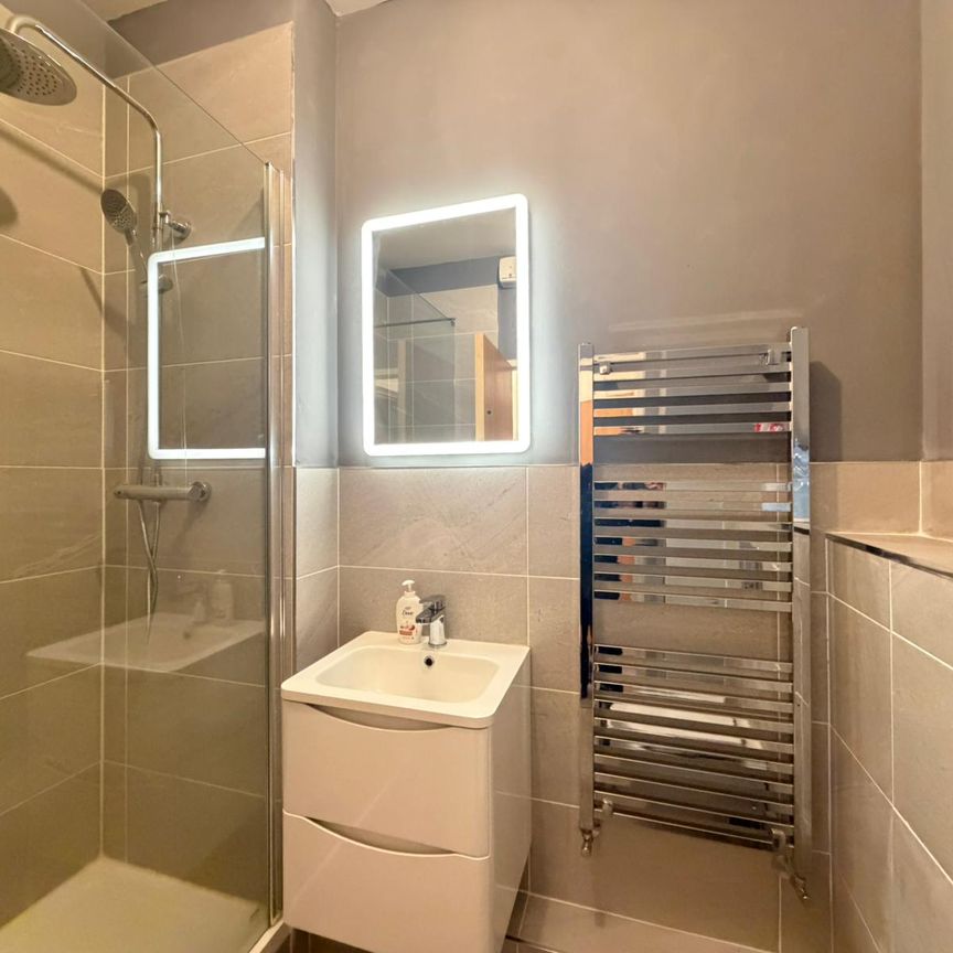 Lee house, Mayor St Lower, Dublin 1 - Photo 1