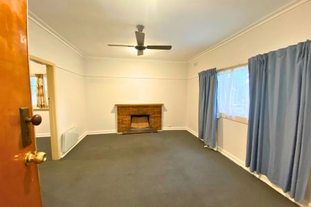 42 Stockdale Avenue, 3168, Clayton Vic - Photo 3