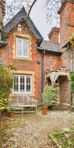 Upper Terrace, Wokingham Upper Terrace, Wokingham - Photo 4