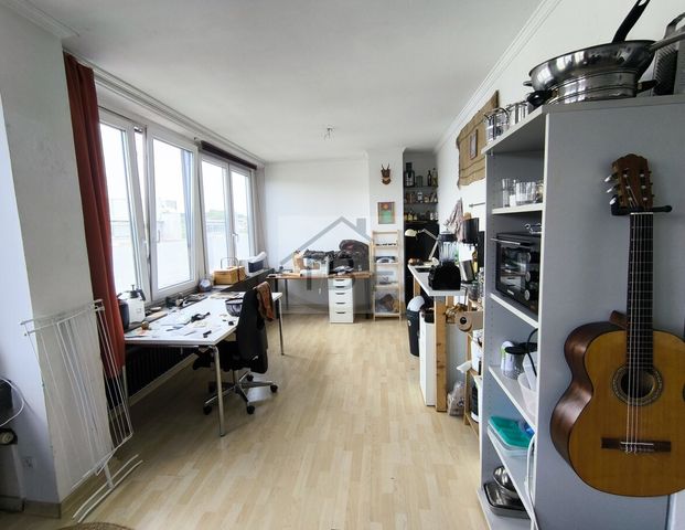 Zentral gelegene 2-Zimmer-Wohnung im 6. OG – ideal für Studenten! - Photo 1