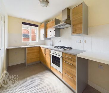 3 bedroom detached house to rent - Photo 4