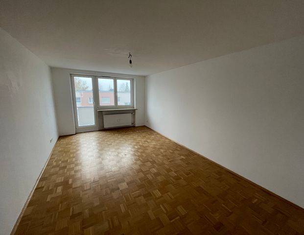 Mietwohnung in Regensburg - Gemütliche 2-Zimmer-Wohnung mit Balkon! - Foto 1