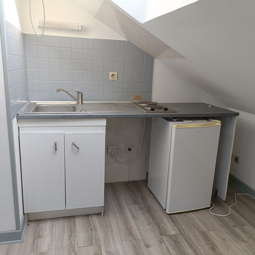 Location Appartement 1 pièce 10m² REIMS 51100 - Photo 1