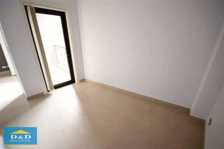 “Delightful Studio Apartment In Heart of Parramatta. Sunny Balcony. 2 minutes Walk To Station & Westfields Shopping” - Photo 5