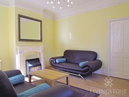 4 bedroom terraced house to rent - Photo 2