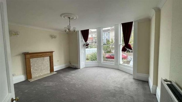 Hampton Park, Bristol, BS6 - Photo 1