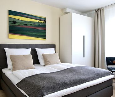 Modern möbliertes Apartment mit Aufzug im Herzen von Köln - Photo 5