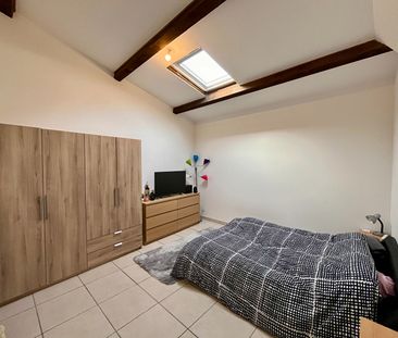 Location Appartement 4 pièces 94m² - Photo 3