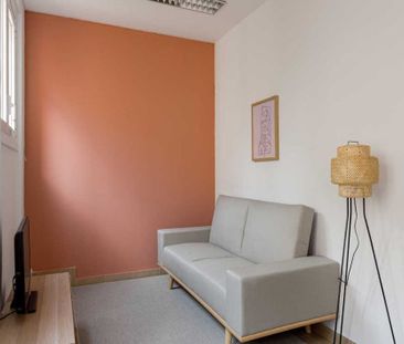 Rua do Conde de Redondo, Lisbon, Lisbon 1150-108 - Photo 3