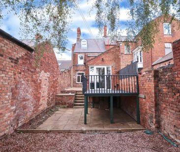 1 bedroom in a house share to rent - Photo 4