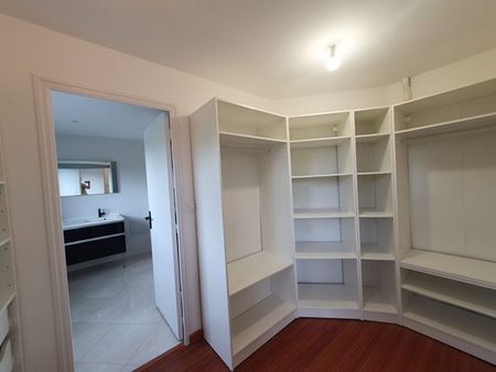 Maison 7 pièces – 252 m² environ à Saint-Grégoire (ref : G75998) - Photo 5