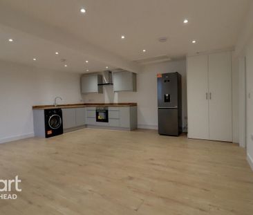 2 bedroom flat to rent - Photo 4