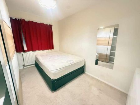 Hengrove Close, Headington, OX3 - Photo 2