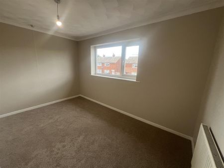Coronation Road, Stainforth, Doncaster - Photo 3