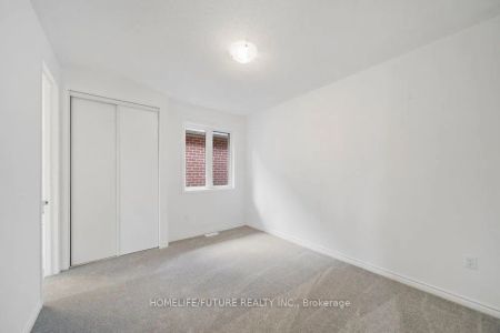 Property For Lease | E9267510 - Photo 4