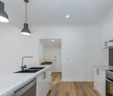 Freshly Updated 3-Bedroom Home with Spacious Backyard - Photo 6