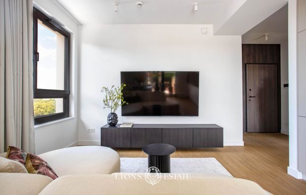 Warszawa, Mokotów, Mokotów Sadyba, Powsińska - Photo 1