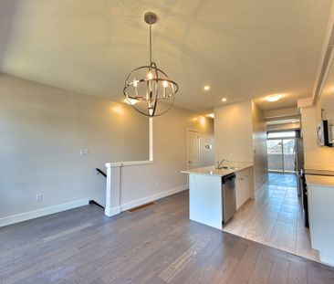 For Lease - 2112 Meadowgate Boulevard Unit# 47, London South, Ontario - Photo 1