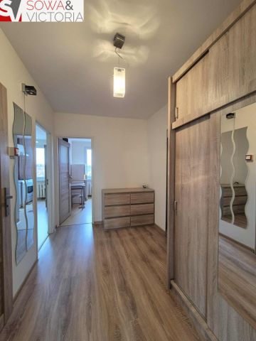 Rozkładowe mieszkanie z balkonem. - Фото 4