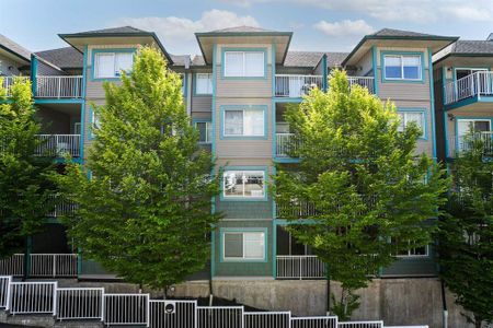 1 Bedroom at Old Yale Heights! - Photo 2