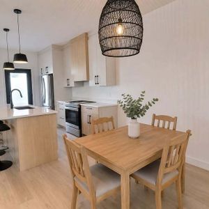 4 1/2 à Louer — Rez-de-chaussée à Magog - Photo 3